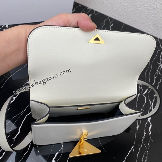 Prada專櫃新款空姐包1BD320 普拉達平紋牛皮單肩斜挎女包 csp1729